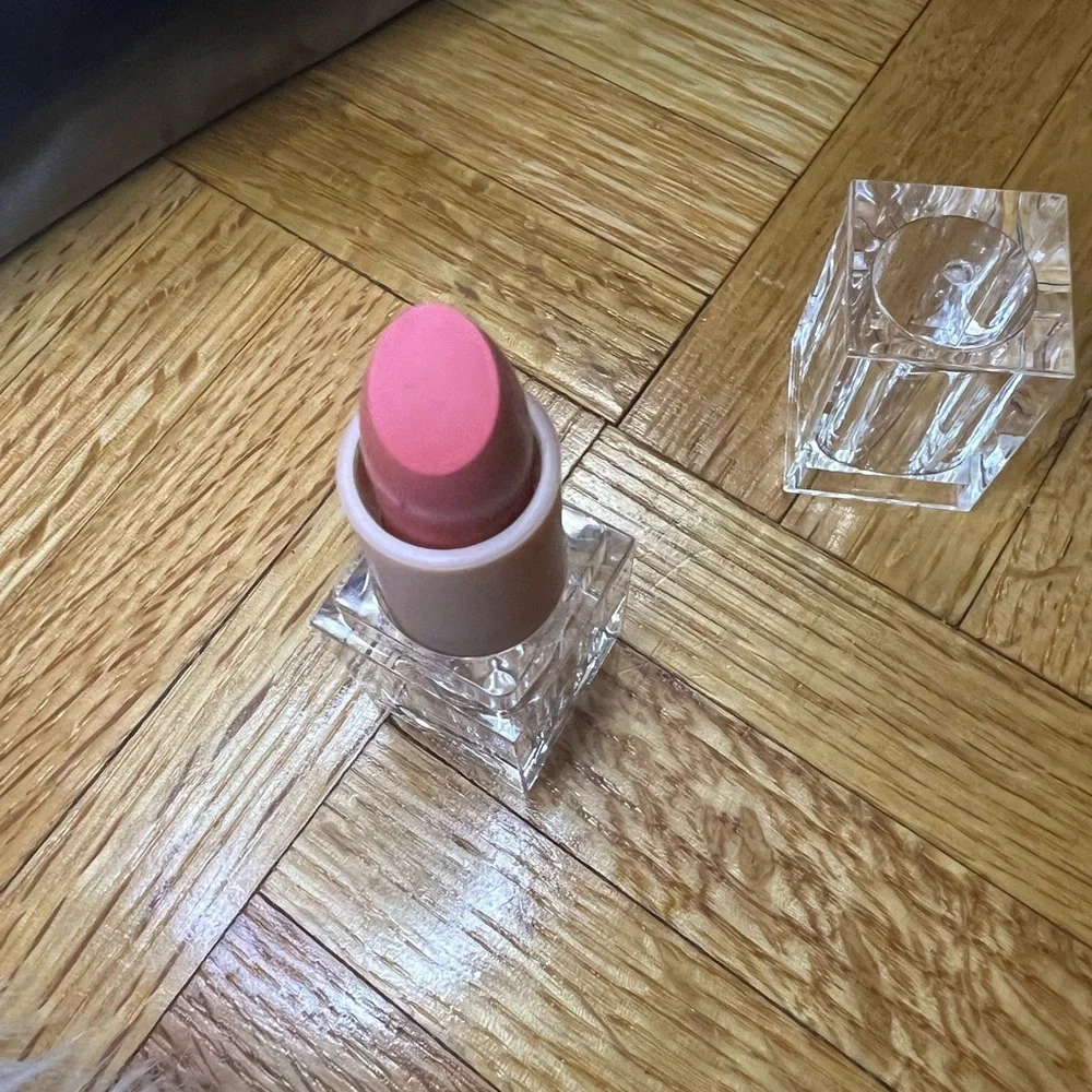 KKW beauty lipstick